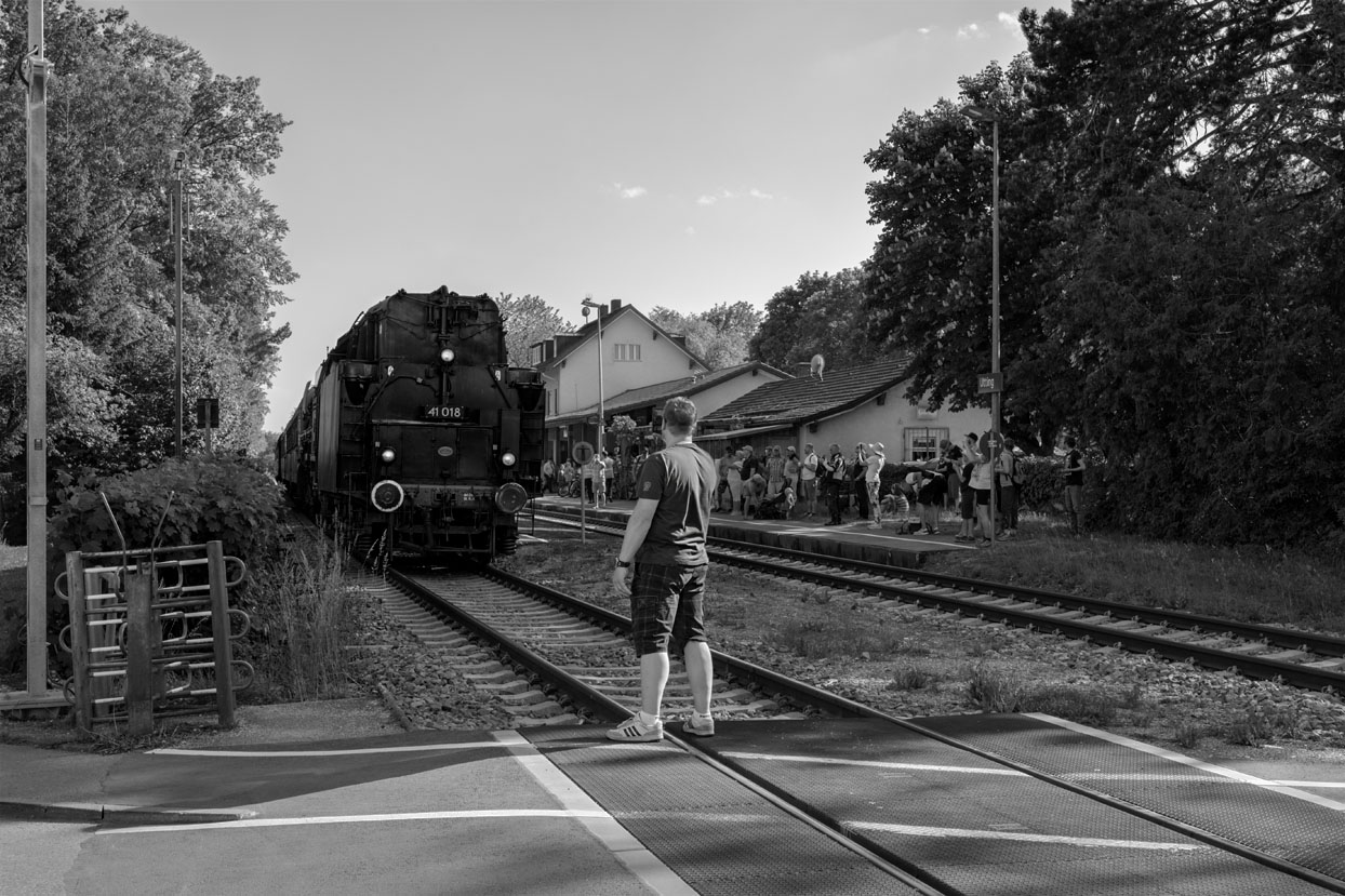 Dampflok im Bahnhof Utting